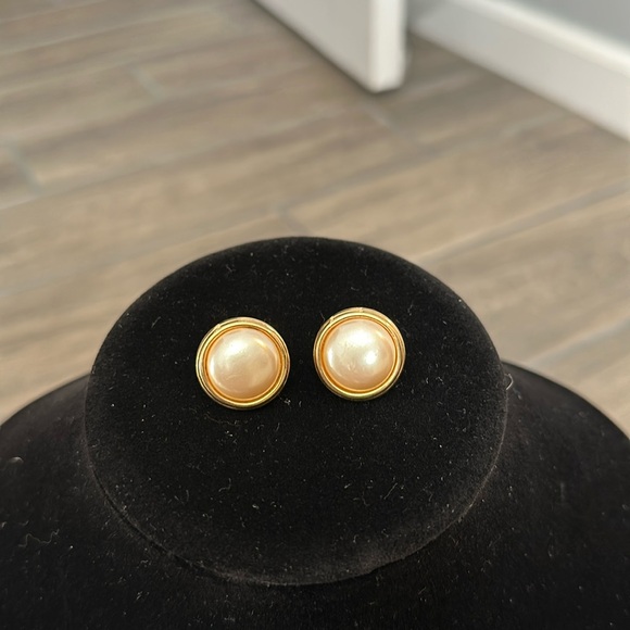 Monet Jewelry - Monet vintage pearl button and hotline earrings. Traditional pierced back.